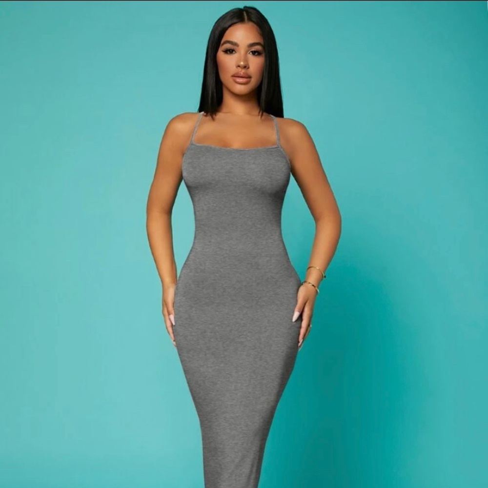 SHEIN SXY Solid Criss-cross Backless Bodycon Dress